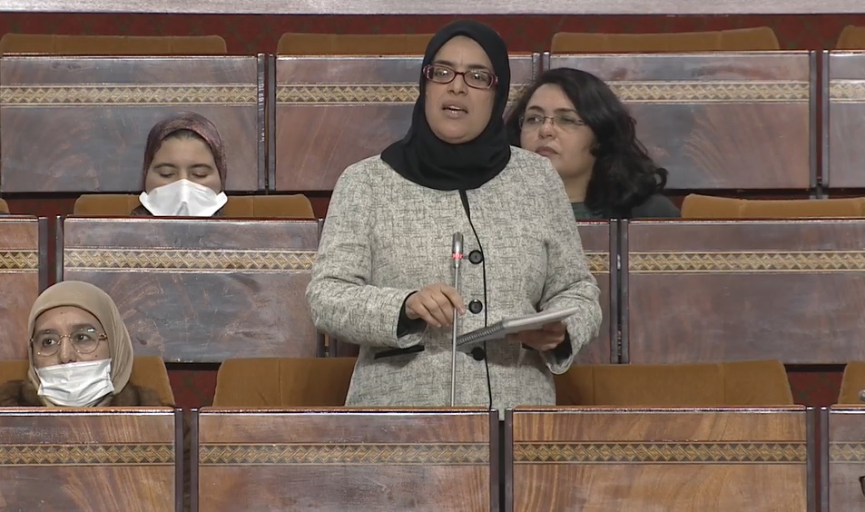 عفيف تكتب: حكومة "تستاهلو احسن" وتبديد المال العام