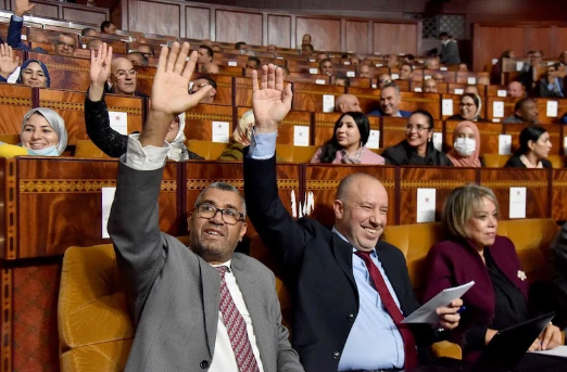 مقترح قانون للمجموعة يهدف لمعالجة إشكالات تحرير المحامين لعقود التصرفات العقارية