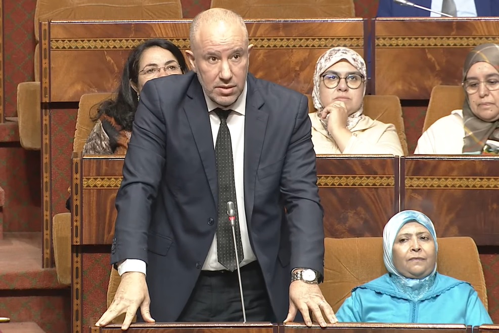 "العدالة والتنمية" تحتج على تعطيل آلية رقابية للبرلمان